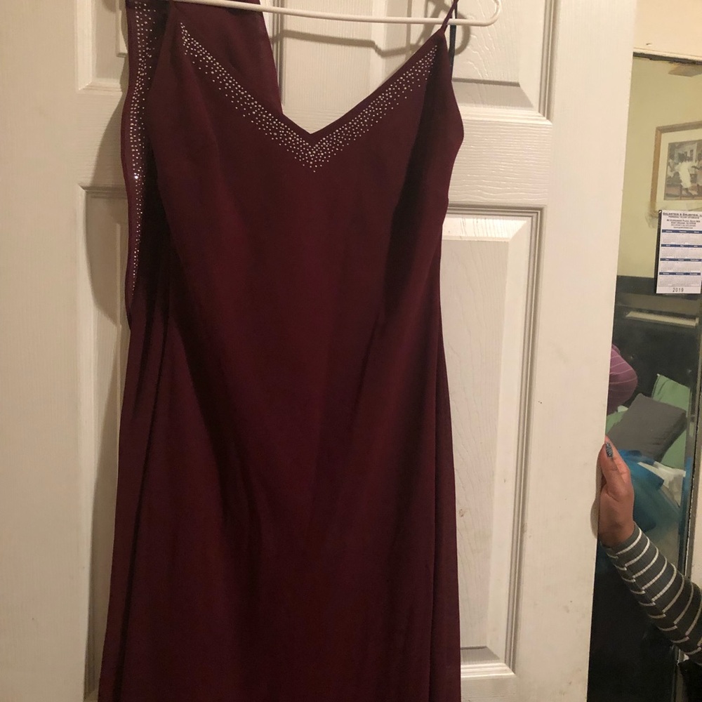 Dress - Picture 2 of 4